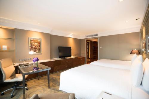 intercontinental bangkok by ihg