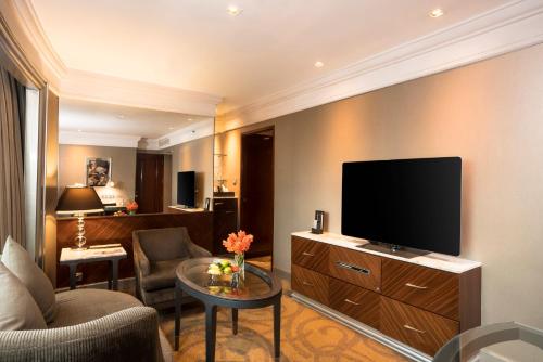 intercontinental bangkok by ihg