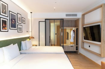 hilton garden inn baku