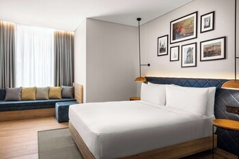 hilton garden inn baku