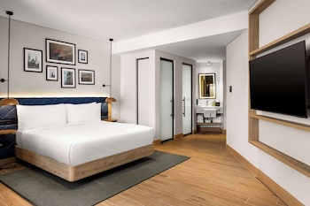 hilton garden inn baku