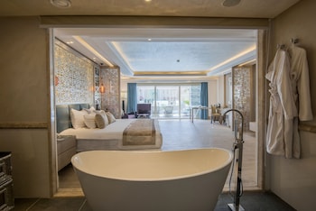 kaisol romance resort sahl hasheesh adults only