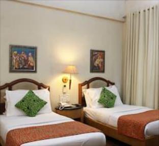 astoria hotel