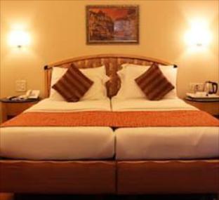 astoria hotel