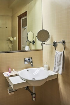 astoria hotel