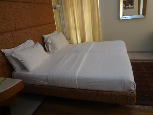 astoria hotel