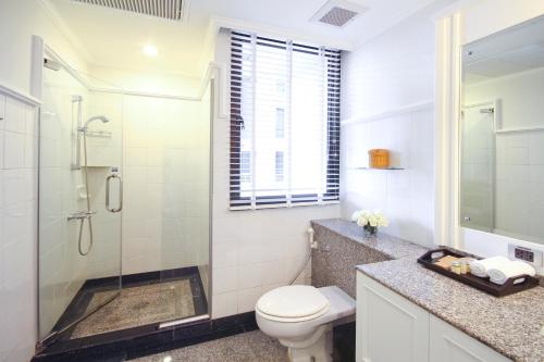 cape house langsuan hotel