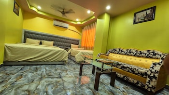 hotel mahal and restaurant