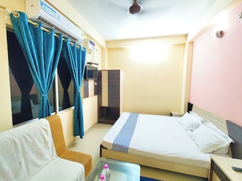 hotel golden beach inn puri