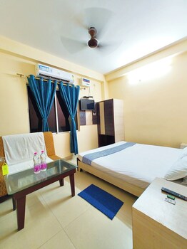 hotel golden beach inn puri