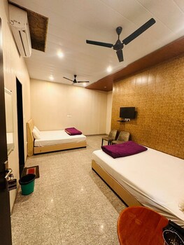 hotel shree shyam khatushyamji
