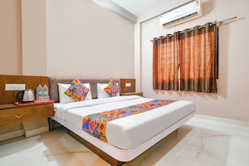 via kanha palace