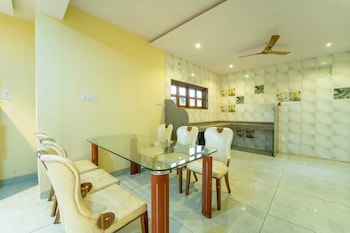 breeze mount villa