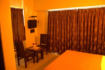 hotel solitaire vashi