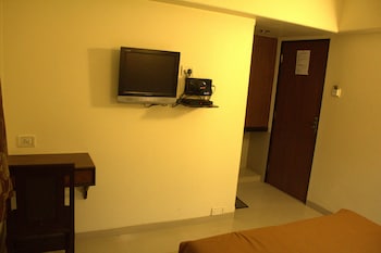 hotel solitaire vashi