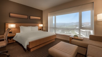 hyatt place pune hinjawadi