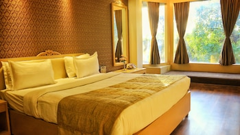 dee marks hotel and resorts