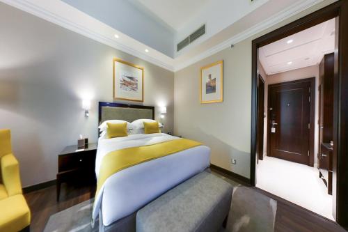 room-image