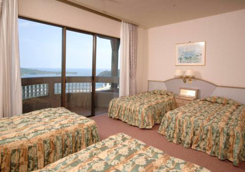 room-image