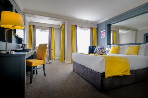 room-image