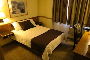 room-image