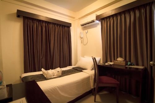 room-image