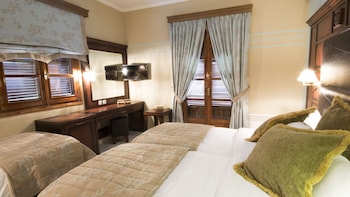 room-image