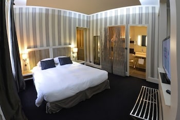 room-image