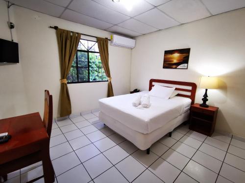 room-image