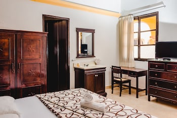 room-image