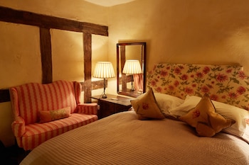 room-image
