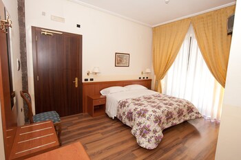 room-image