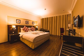 room-image
