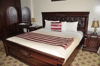 room-image