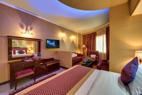 room-image