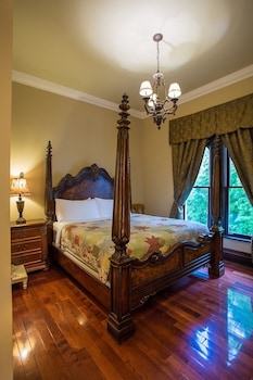 room-image