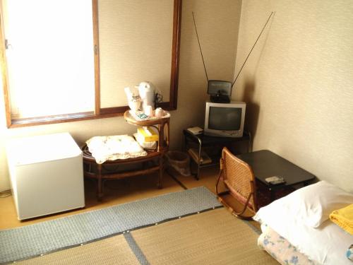 room-image