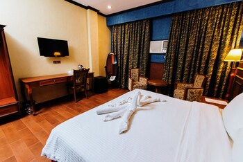 room-image