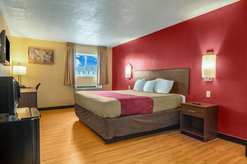 room-image