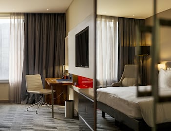 room-image