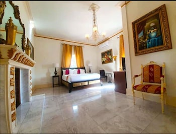 room-image