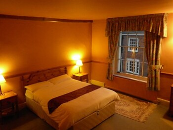 room-image