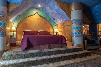 room-image
