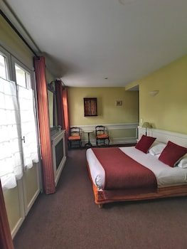 room-image