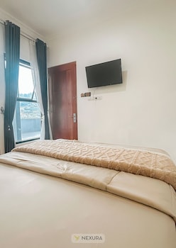room-image