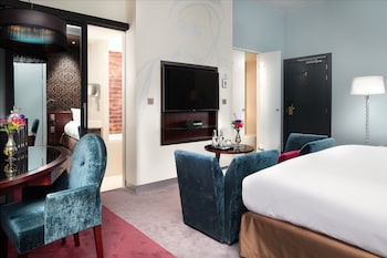 room-image