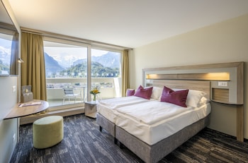 room-image