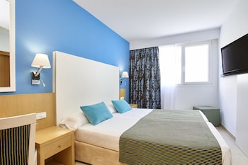 room-image