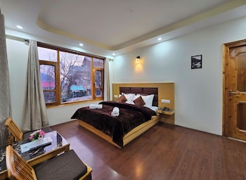 room-image