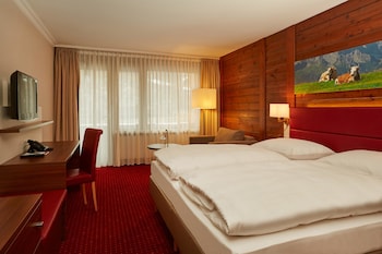room-image